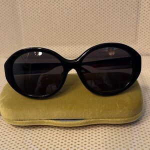 Gucci GG Black Sunglasses (NWT)